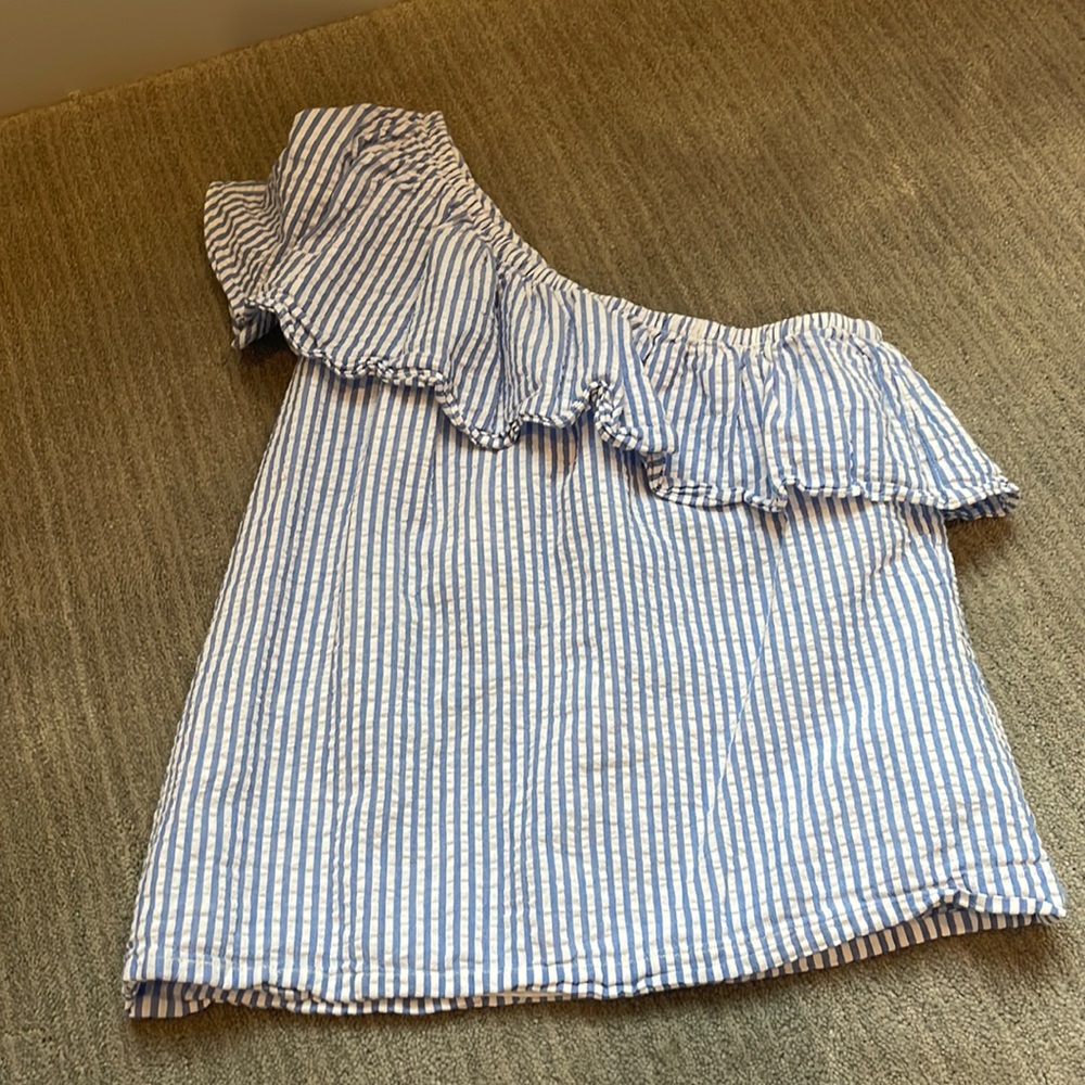 Vineyard vines one shoulder top